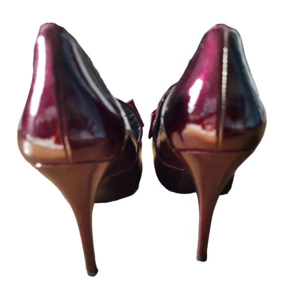 NEW Burgundy Stuart Weitzman heels size 9 - Picture 3 of 6